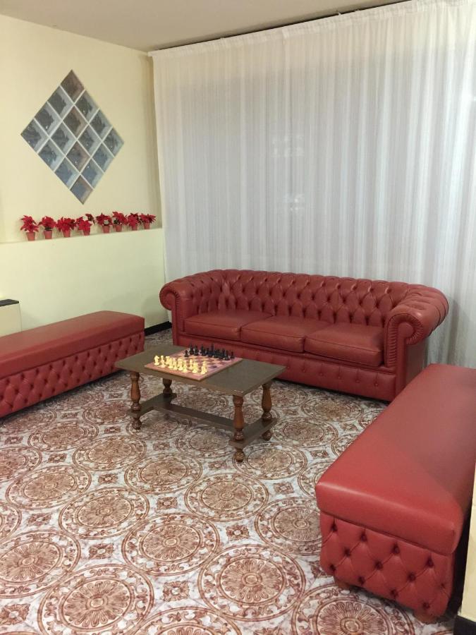 קיאנצ'נו טרמה Hotel Attico מראה חיצוני תמונה