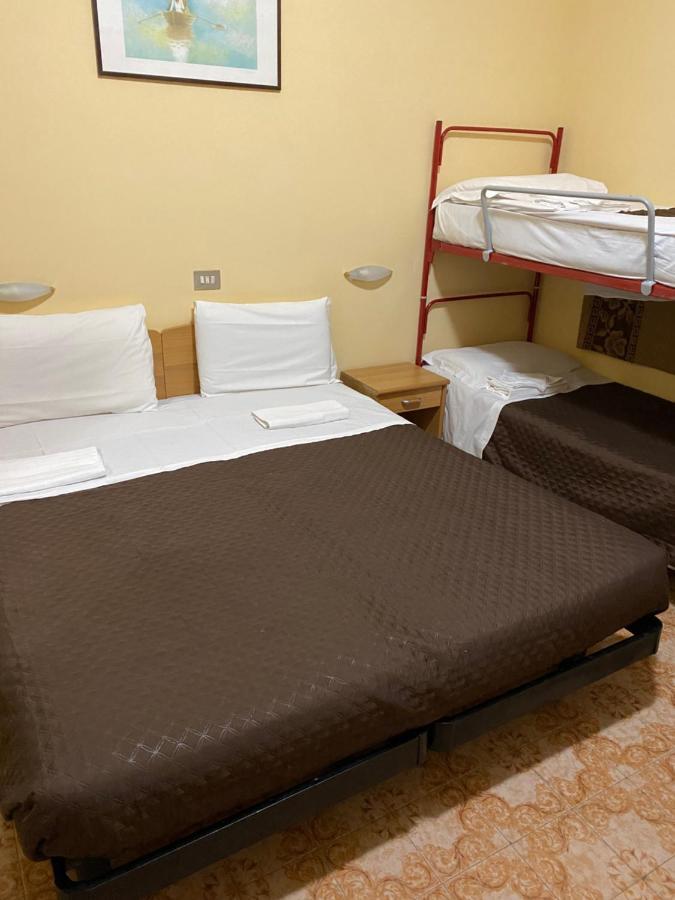 קיאנצ'נו טרמה Hotel Attico מראה חיצוני תמונה