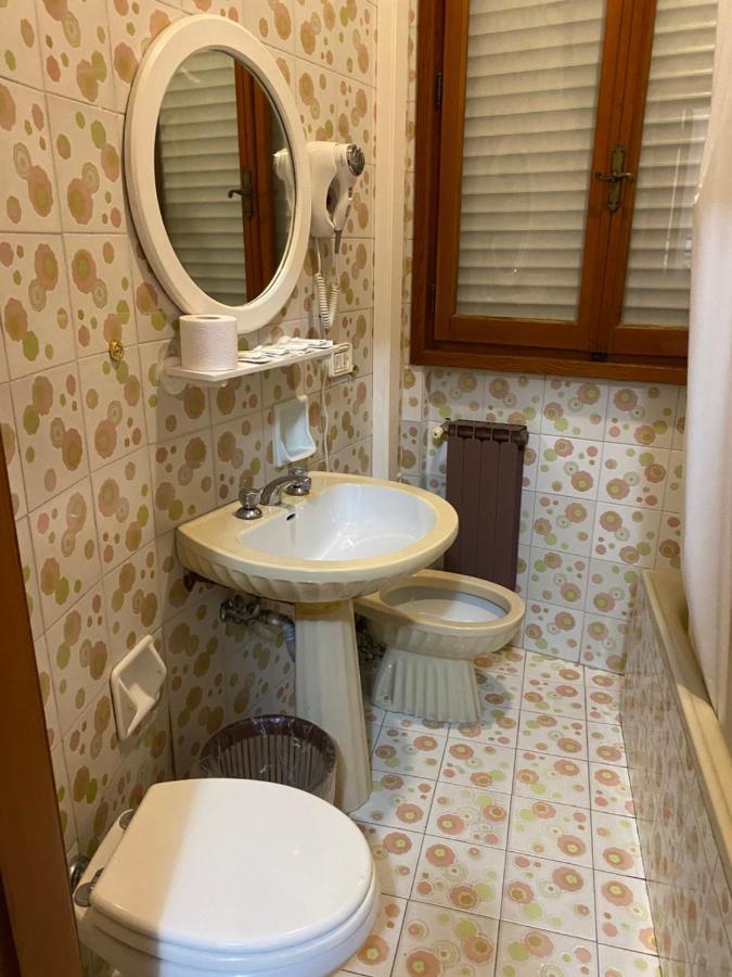 קיאנצ'נו טרמה Hotel Attico מראה חיצוני תמונה
