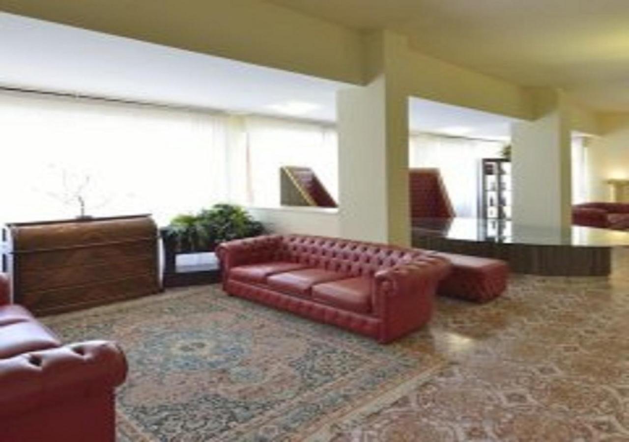 קיאנצ'נו טרמה Hotel Attico מראה חיצוני תמונה