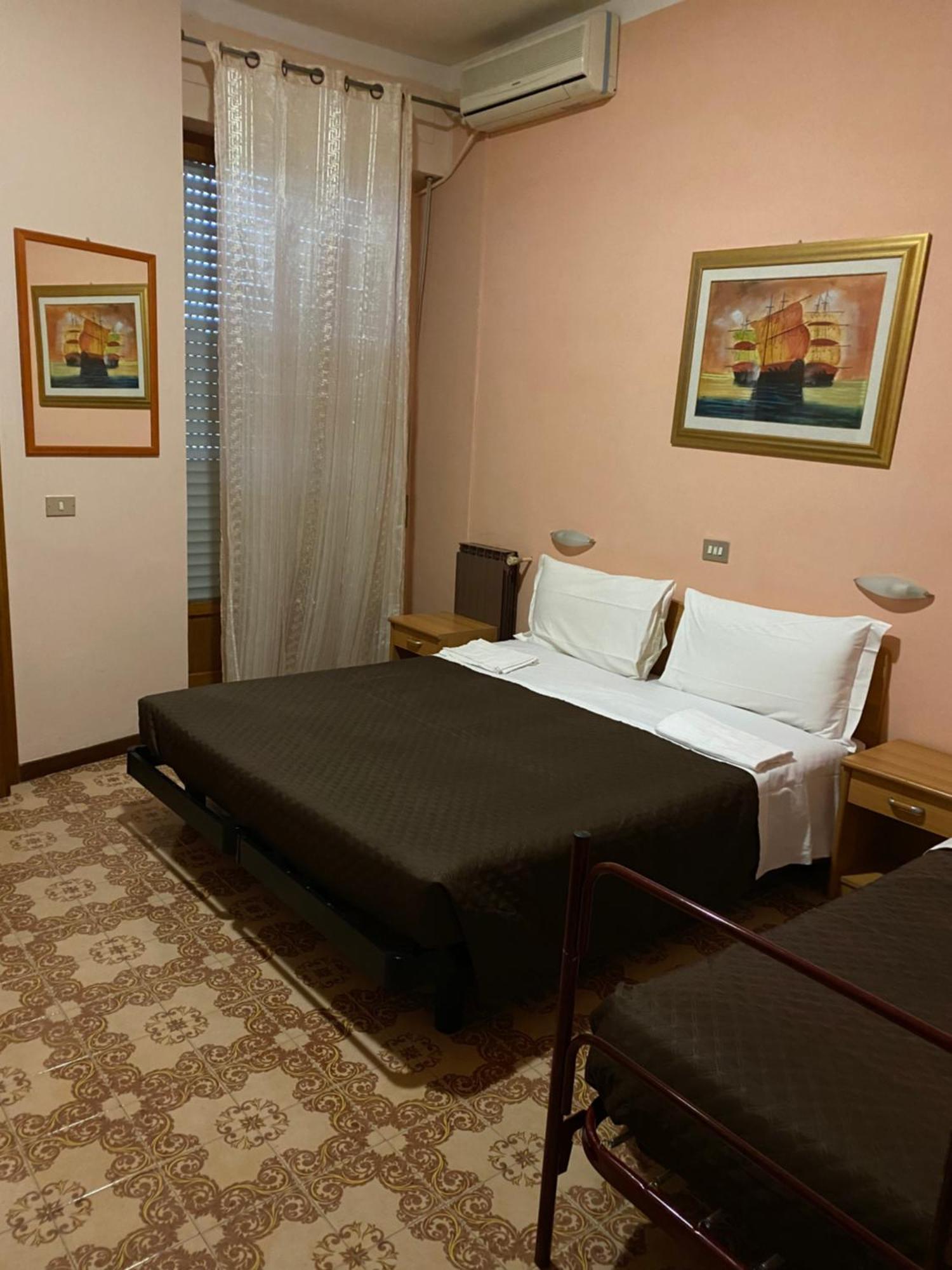 קיאנצ'נו טרמה Hotel Attico מראה חיצוני תמונה